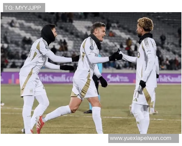 皇家盐湖城对阵科罗拉精彩赛事直播全程回顾与分析